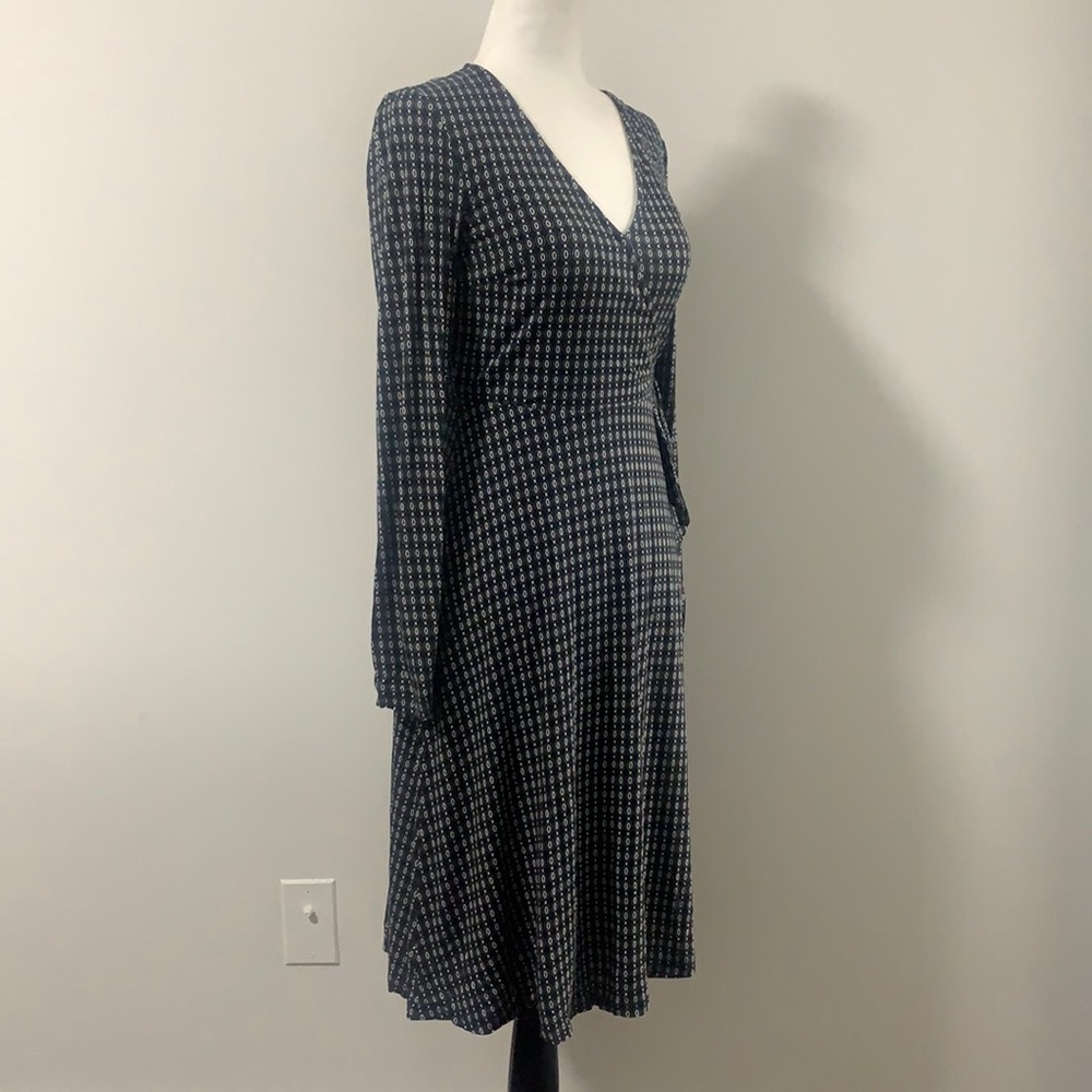 Caroll Paris Geometric Long-Sleeve V-Neck Winter Dress - Picture 2 of 11
